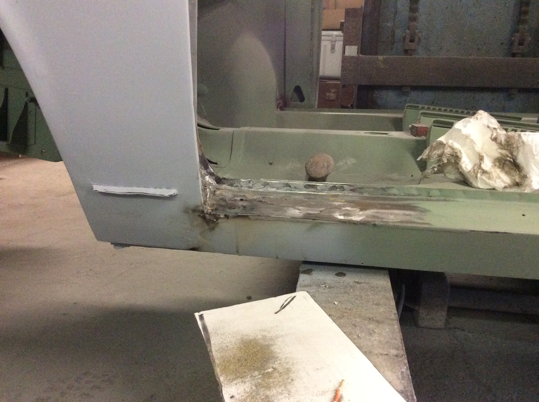 4F897F6E-B065-4844-9057-18BEB26293F8