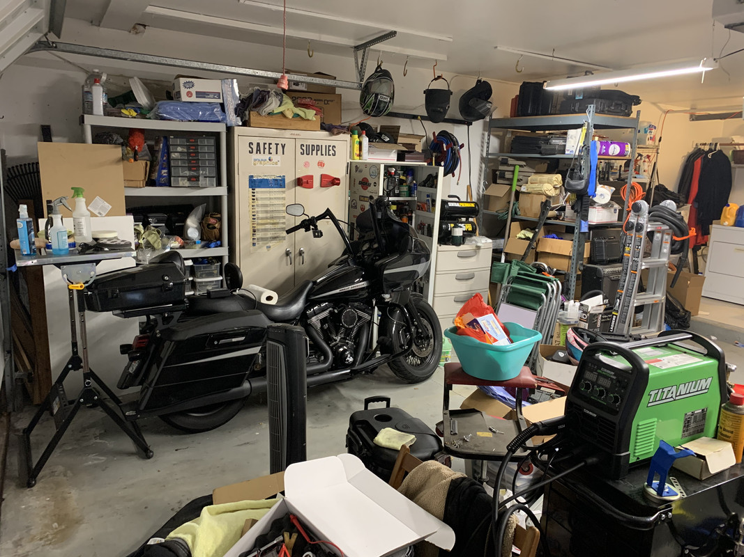 57C6AAF8-B3E2-420B-8470-B83F13C0855E