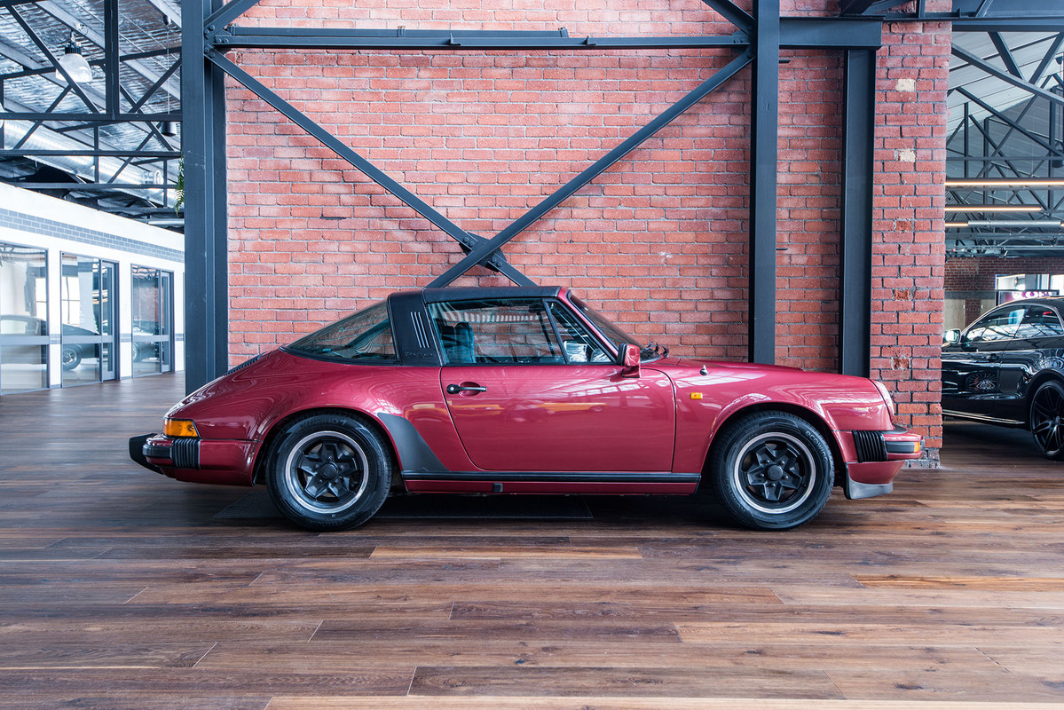 Porsche-930-Targa-Wine-Red-2.jpg