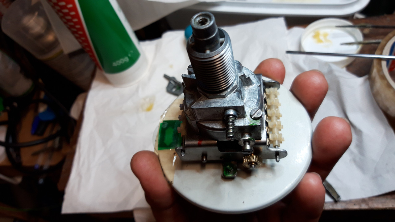 BB6AA8DC-2B84-48D4-82B1-20CCF58302FD