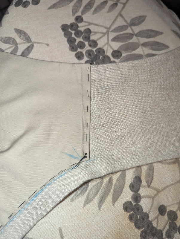 PXL_20231216_204741097