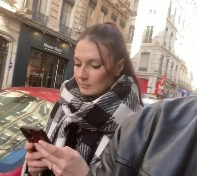 Tinder Sex Date In Lyon - France 1
