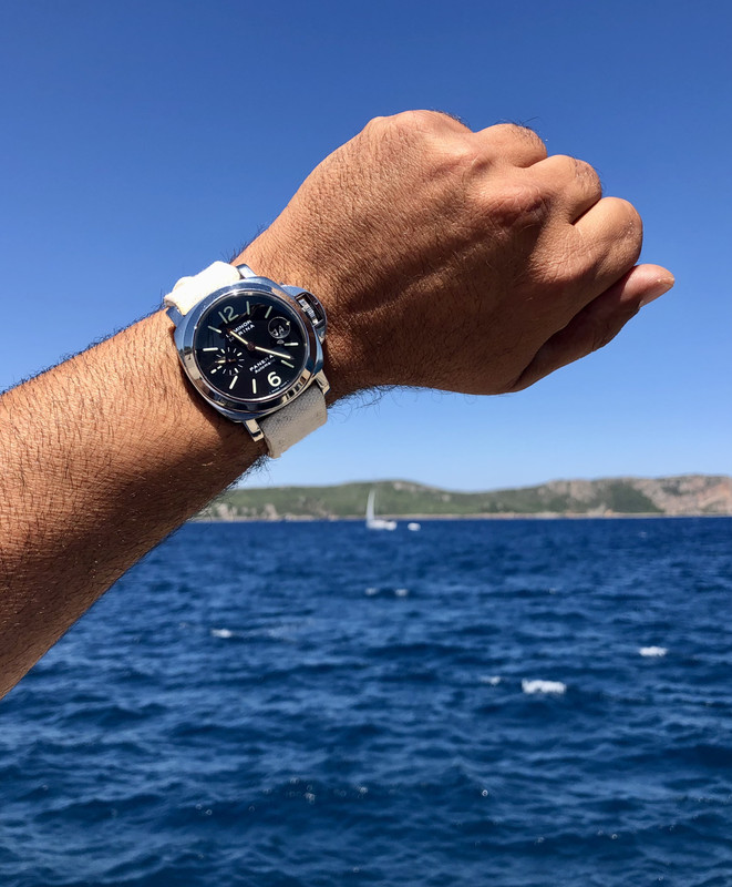 186BDD7C-6E35-4FE3-B34B-58A01700AC77