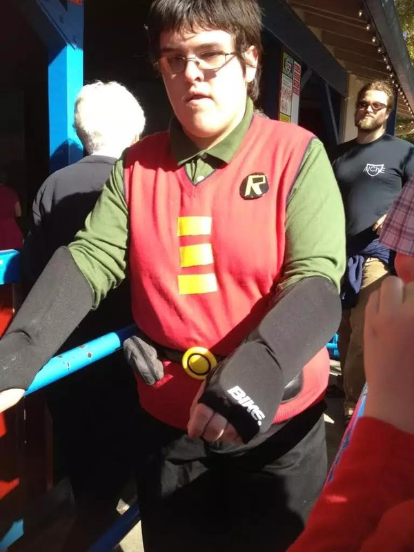 15318732332012129476341