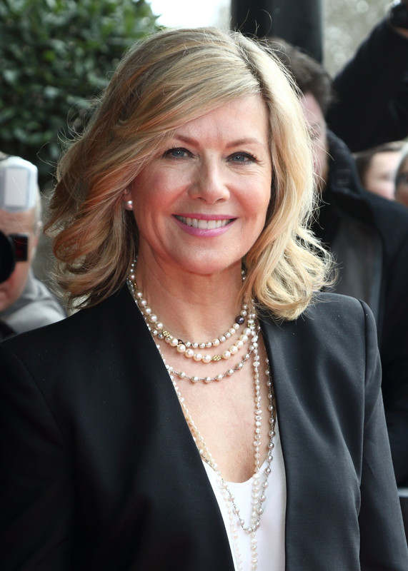 glynis_barber_c41