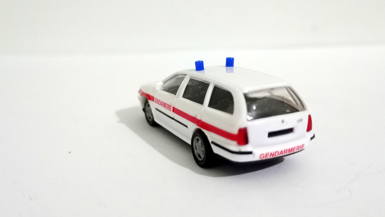 Mach (3216)