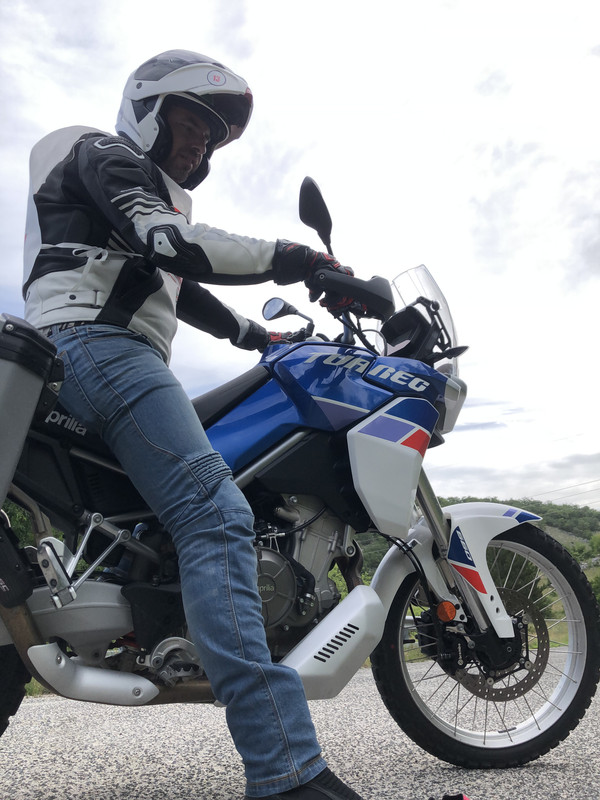 668906AC-CFDB-4A2C-B339-41E5835F9ABB