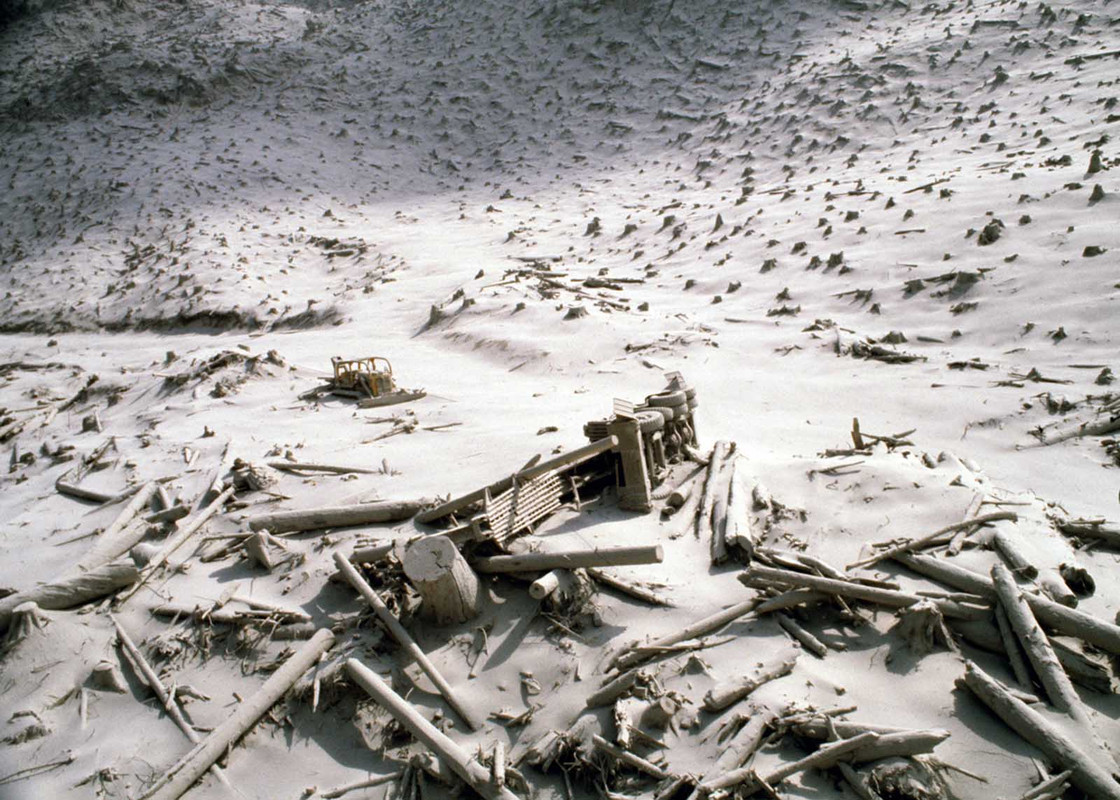 The_Eruption_Mount_St_Helens_1980 (22)