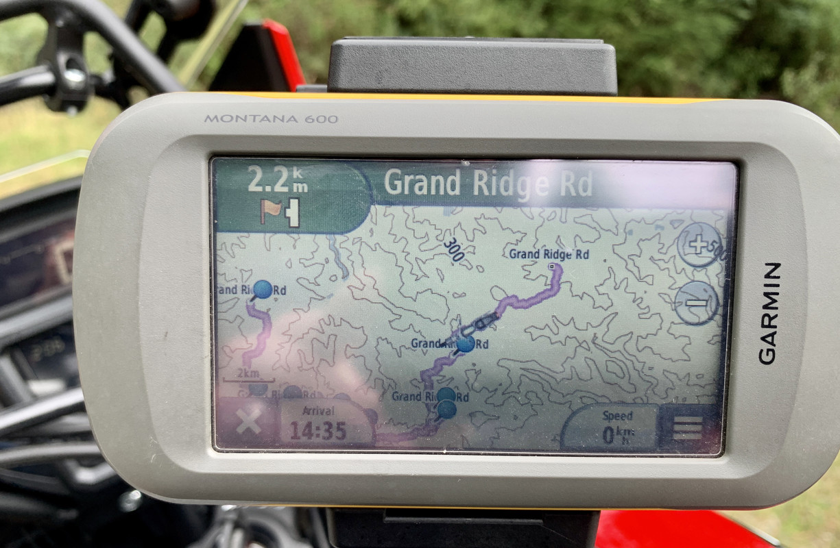 89AE8E5C-71DB-4BC3-AFD0-8AC94035B910