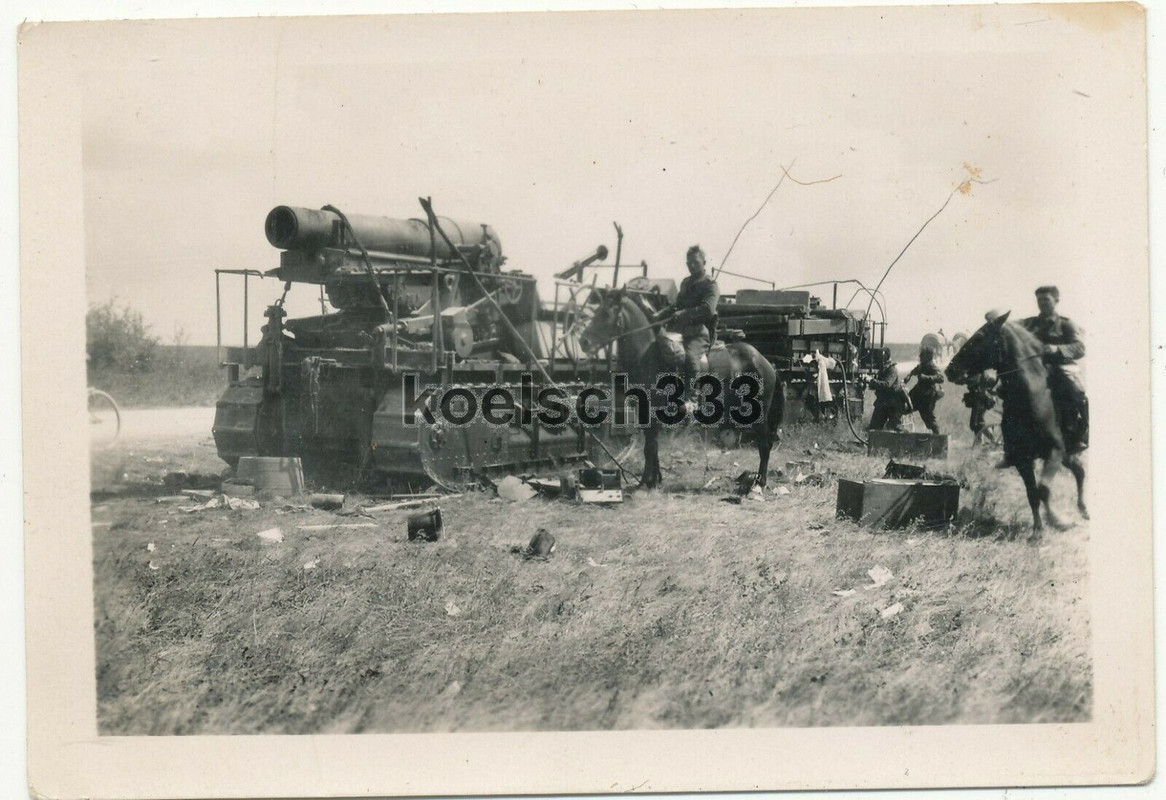 Foto französische Schneider GPF Selbstfahrlafetten Beute Artillerie Geschütze !!