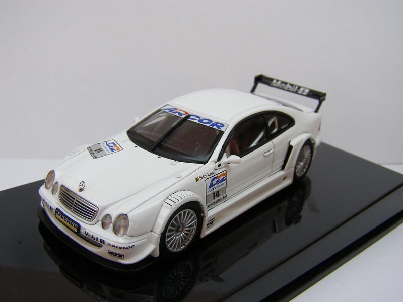 Mercedes Benz CLK DTM 2000 White Lamy (4)