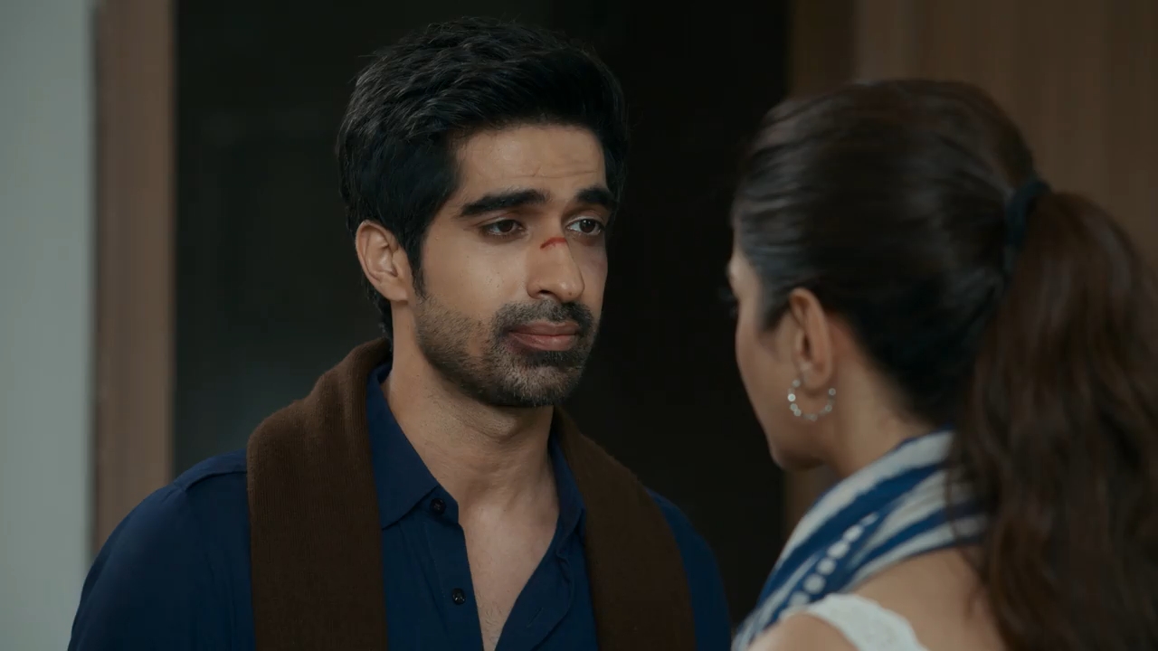 Aukaat Ke Bahar 2025 WebRip Season 1 [Hindi] 480p 720p ESub Screenshot