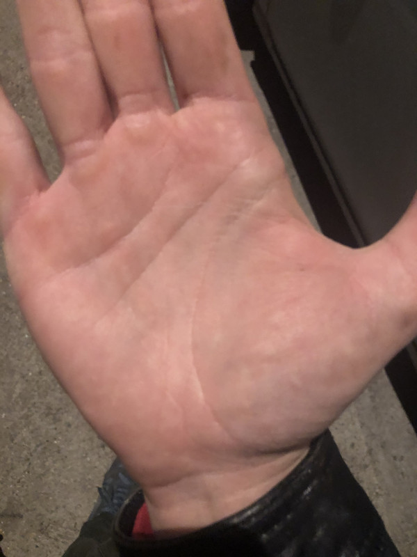 33771405-DE7D-4627-81F0-DDD3BE881BB7