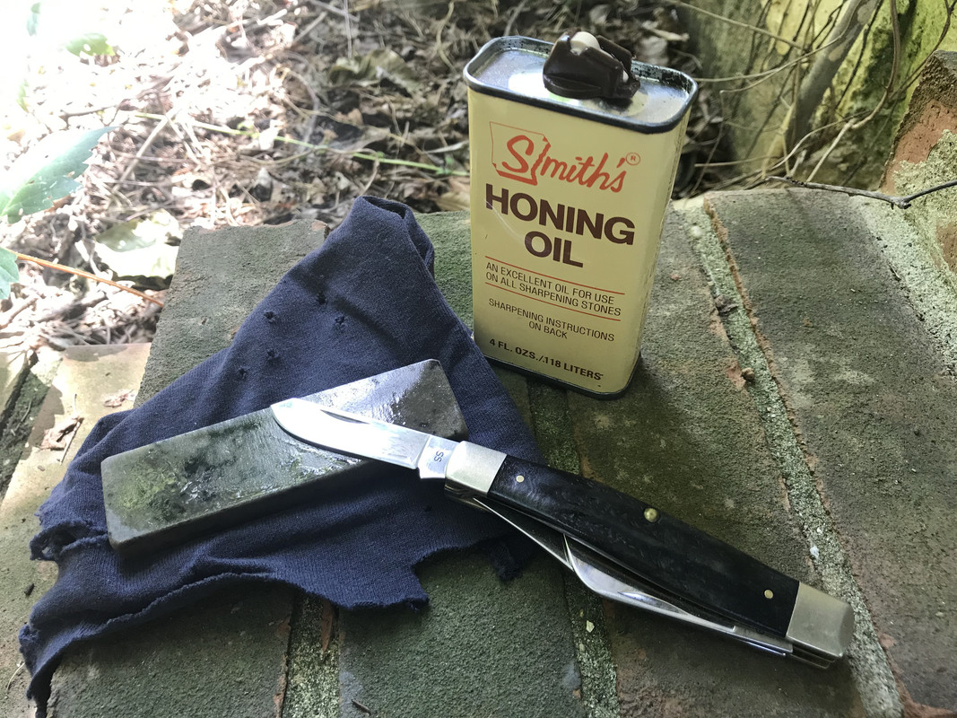 1C32B76B-12E6-4E2A-976C-ABFAC46892C3