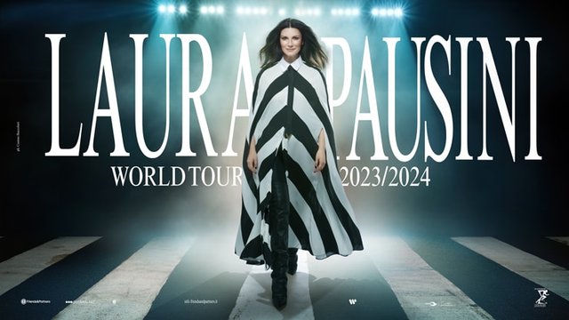 Laura 30 World Tour