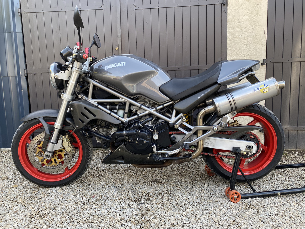 4A08588D-AE99-4831-9B4F-484494B28BA7