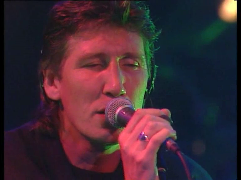 vlcsnap-2013-08-07-22h18m14s228