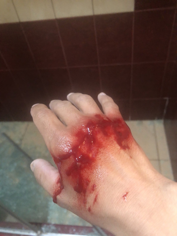 86118842-27F3-4286-9642-0CD1312495A3