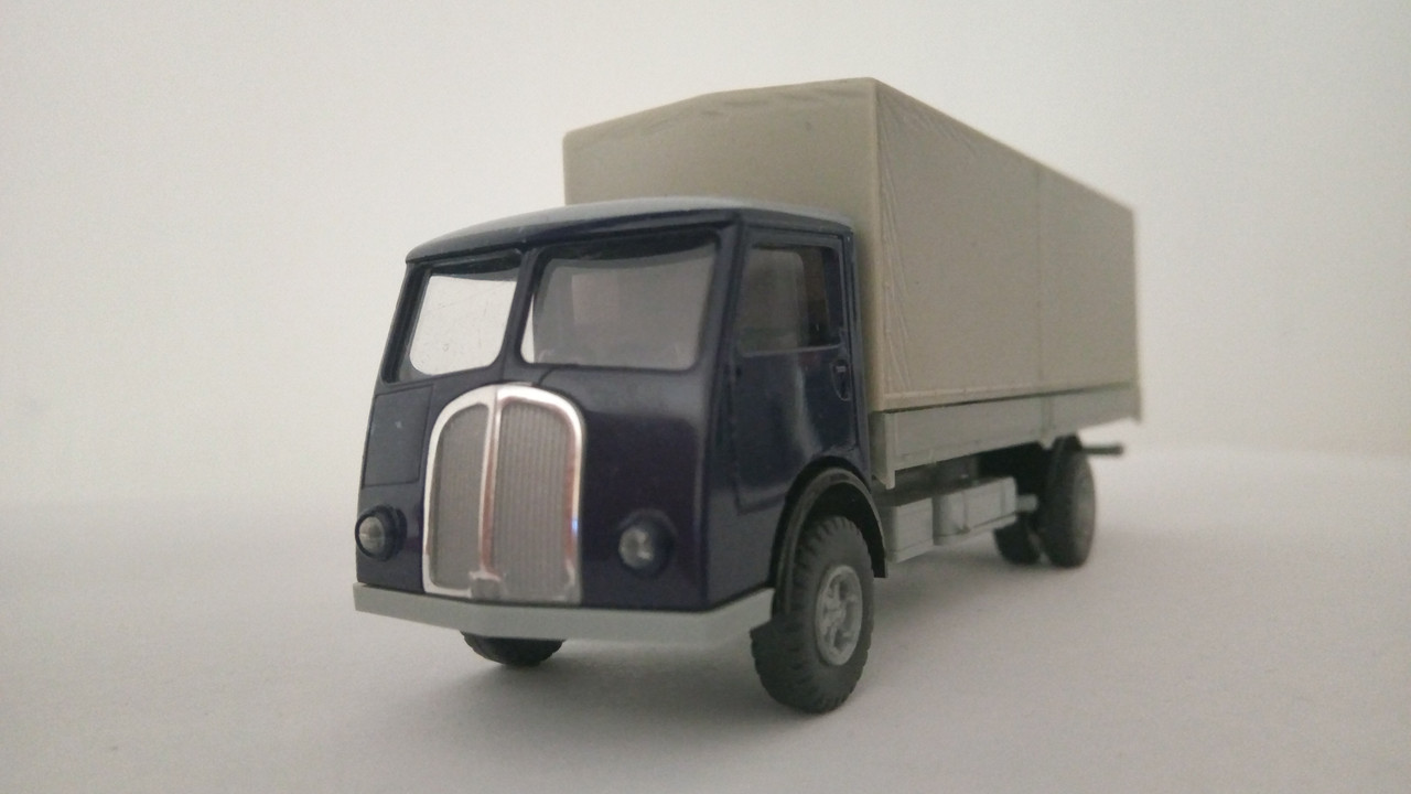 Mache (9253)
