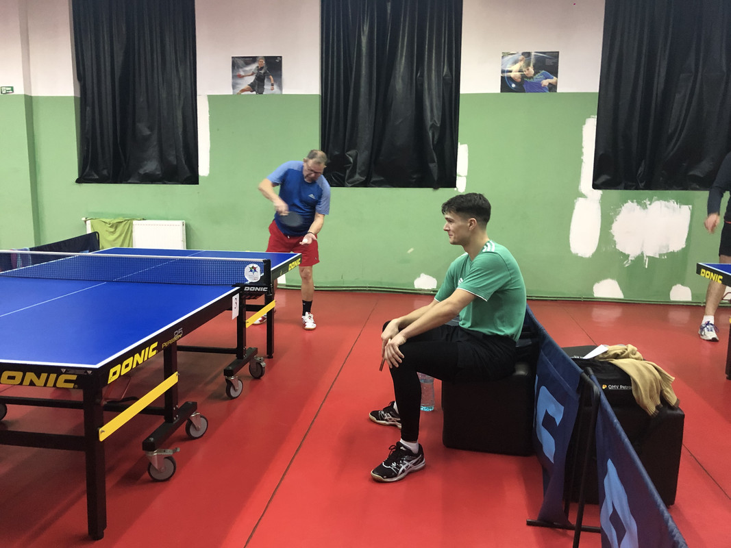 B2642783-B5C2-4408-857D-748D6593BD66