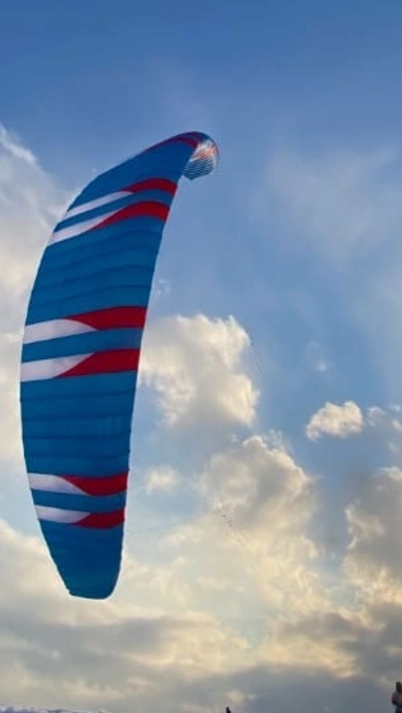 E0FFE0B2-7B10-4410-96A6-B639B7A31F2E