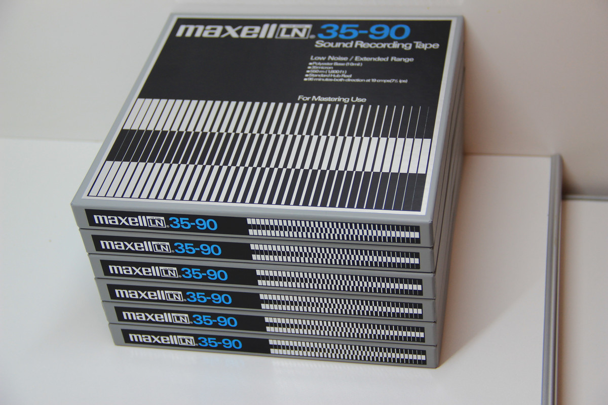 MAXELL Grey (1)