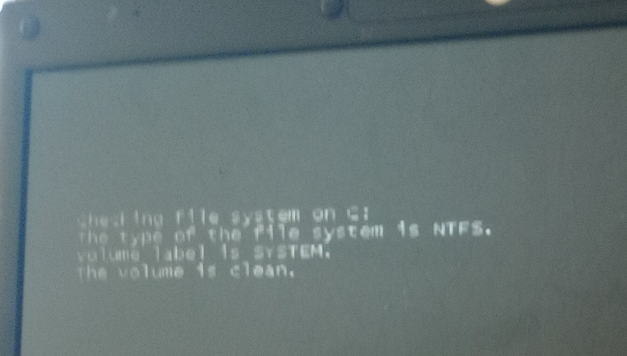 Окно появляется и исчезает