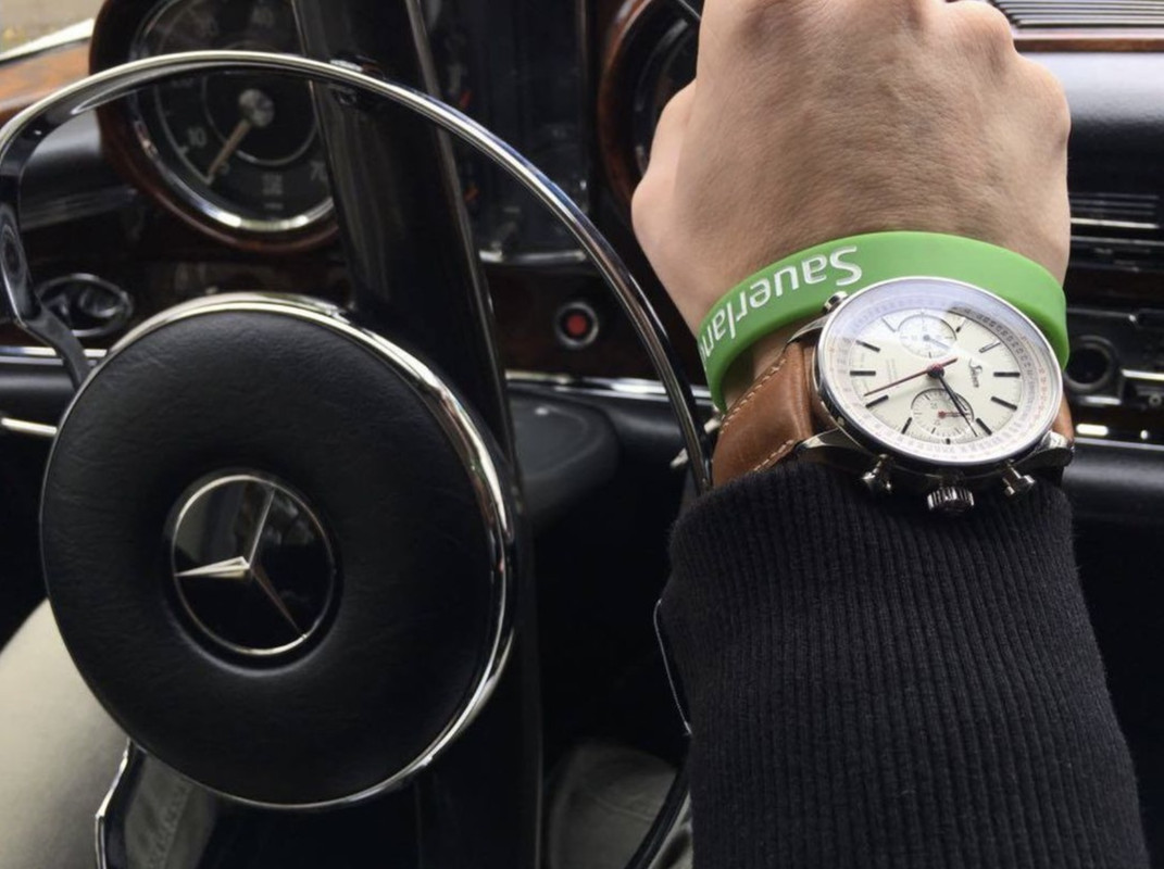 7D08E2BE-9741-43E9-8819-571F9092336E