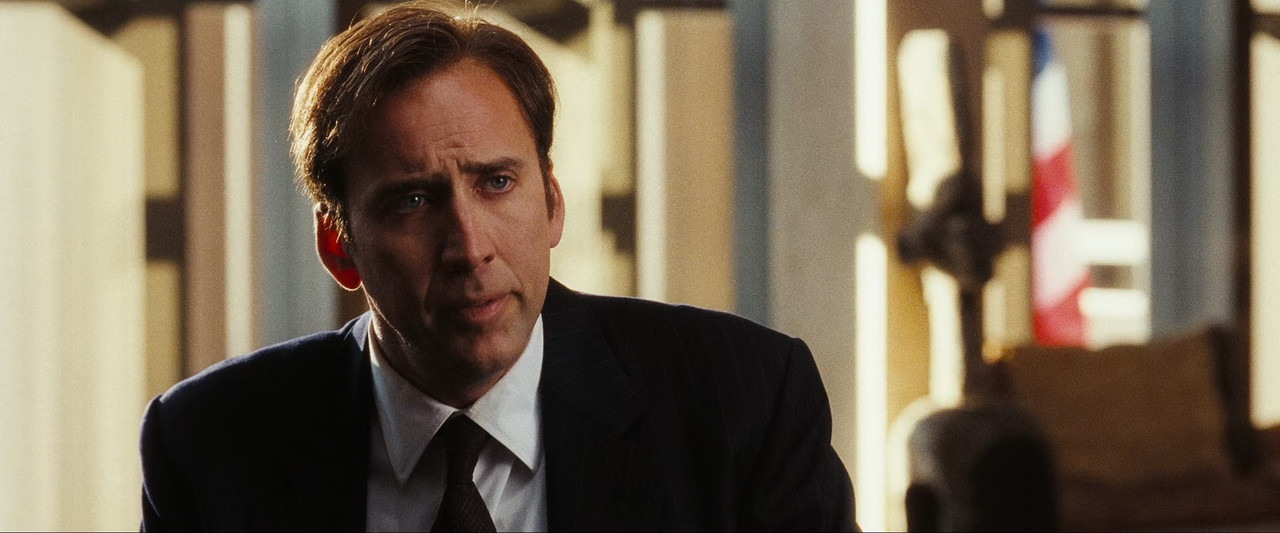 Lord of War 2005 (1080p x265 10bit Tigole).mkv_snapshot_00.59.59