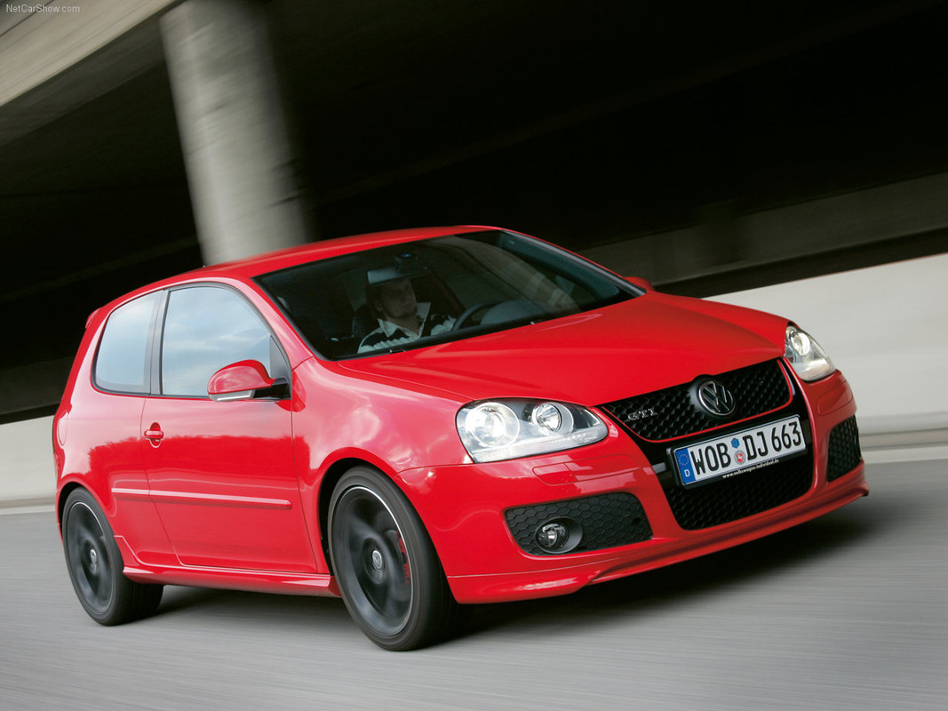 volkswagen-golf-v-gti-19