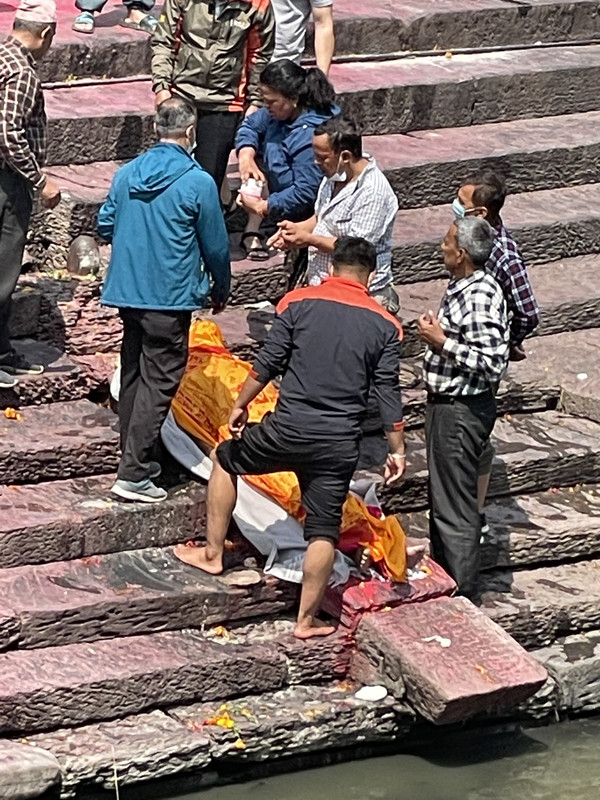 0QZ7Aos1Qa FHieKwZWNjw