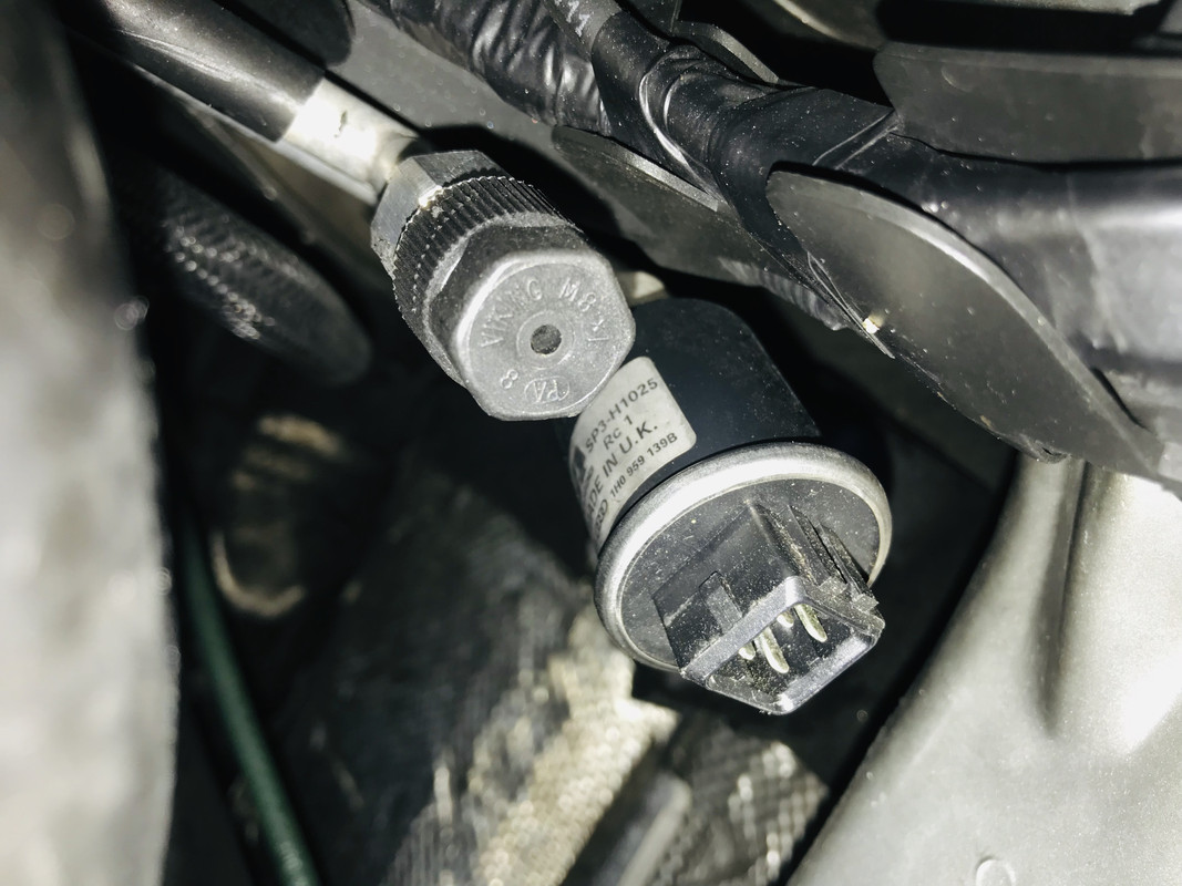 6F97D3FE-C0D2-42AF-8B93-B716C6B8AE23