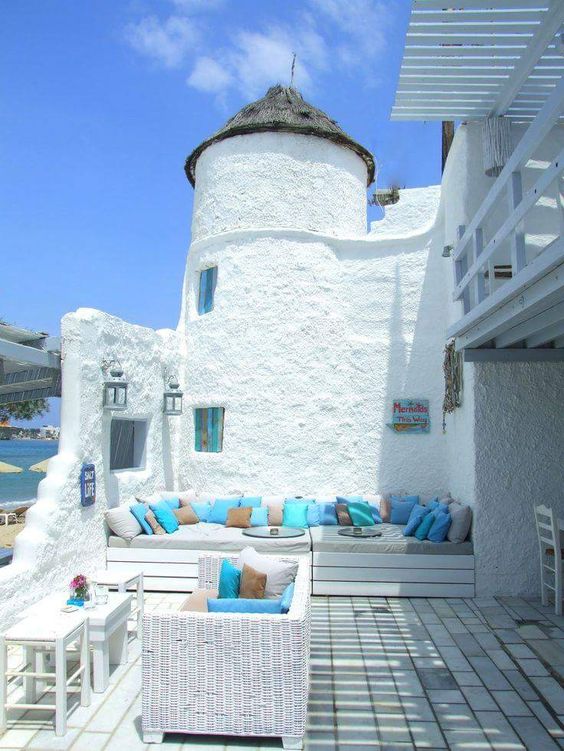 turquoisenaxosgreece.jpg