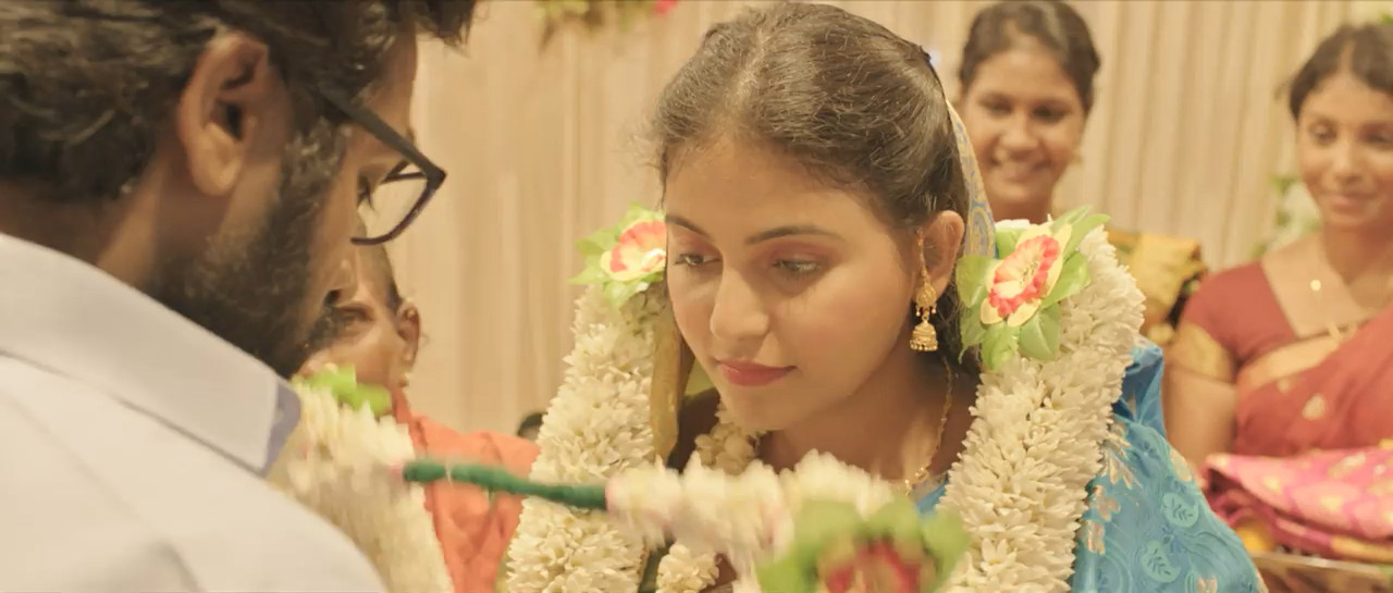 Iraivi 2016 WebRip [Tamil] 480p 720p ESub Screenshot