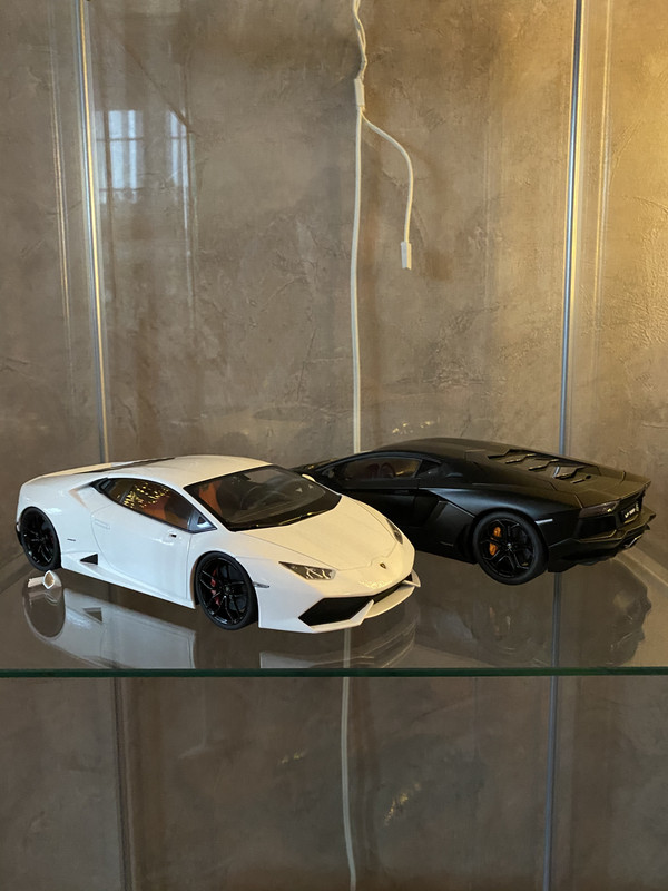 79721258-8B9F-48A8-B673-51AD0024B498