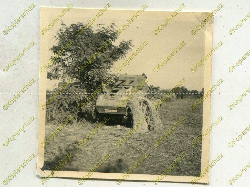 Pz.Nachr.Abt.16, getarnter Panzerspähwagen, Sdkfz Kessel Kiew, R