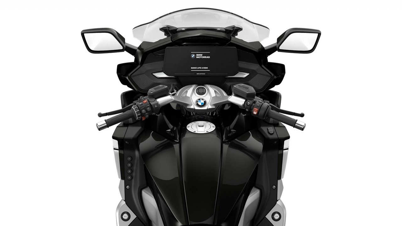 BMW Motorrad обновили линейку BMW K1600 2022