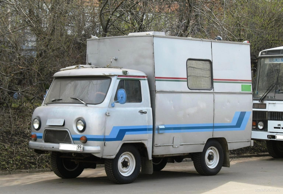 УАЗ 452 кемпер СССР