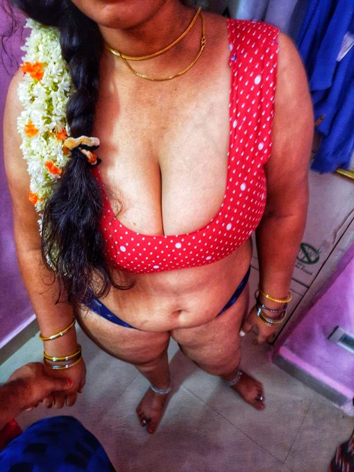 South-Indian-Wife-Pic-9.jpg