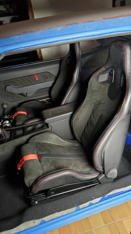 11064F9E-4CFB-4C3B-813C-6EAD8AC5A8F5