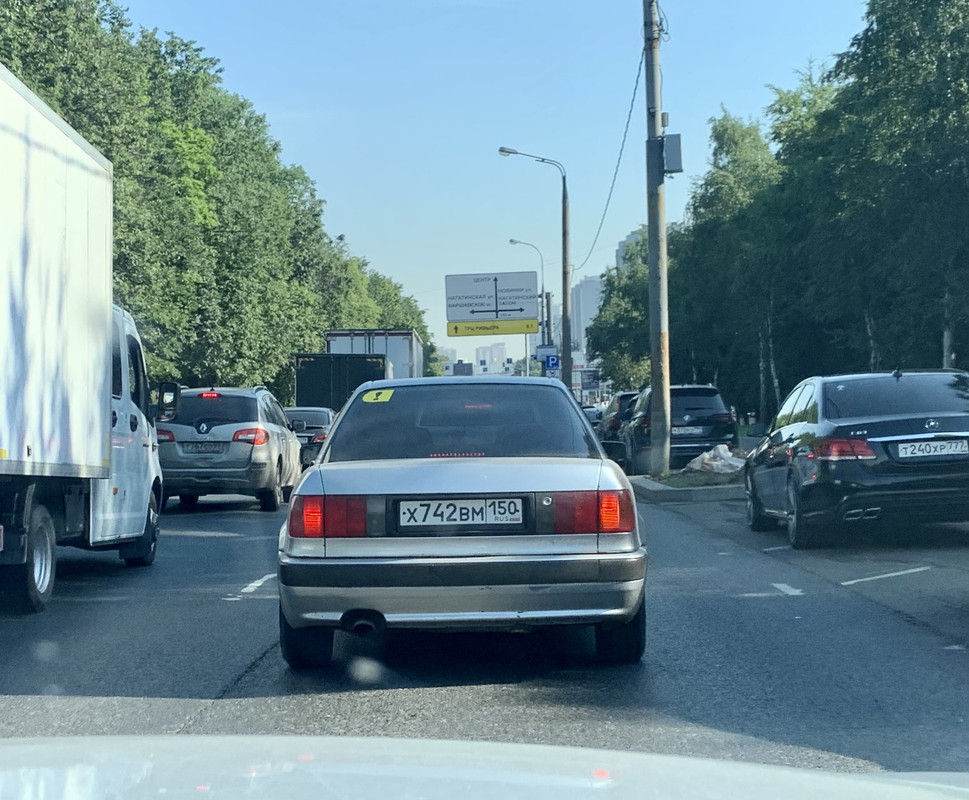 Audi 80 1993 2.0 115 hP