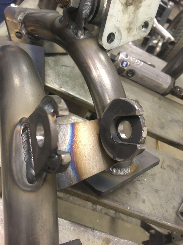 D4F92727-00FA-4B0C-8ADA-2C5DB14ED430