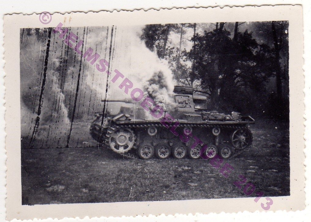 Übung, Panzer geblendet durch Nebelkerze,