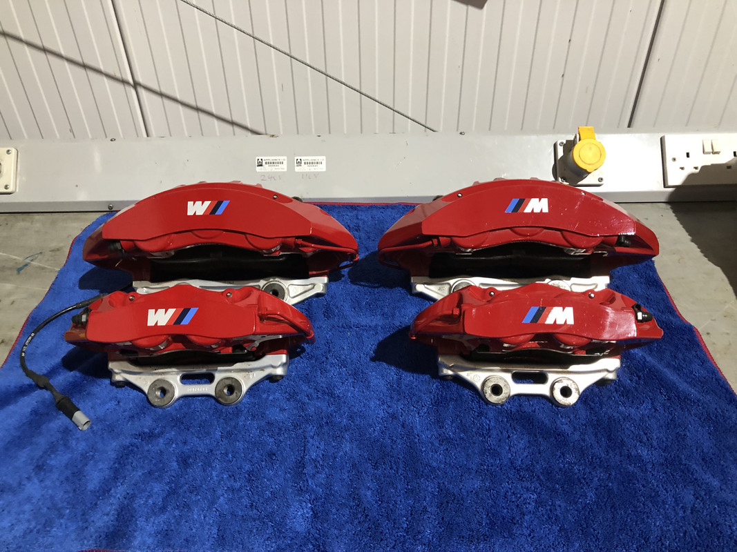 F6D7B032-CD29-43D6-81B1-32714CC1A5EB