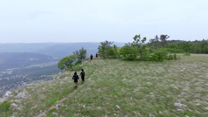 [Image: yuc089gjnt8o.jpg]