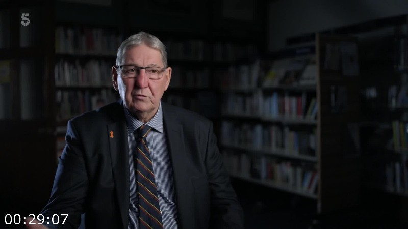 [Image: v6q66k8vwwya.jpg]