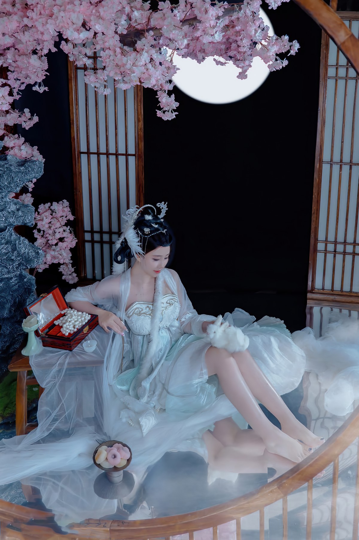 年年nnian 嫦娥仙子Cosplay写真 中秋神话主题图集插图2