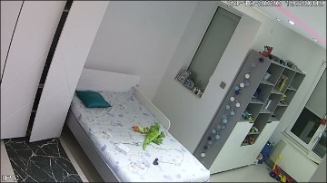 [Image: Voyeur25145104428.jpg]