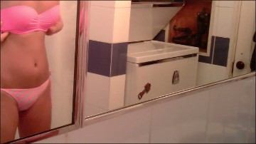[Image: Voyeur36055142825.jpg]