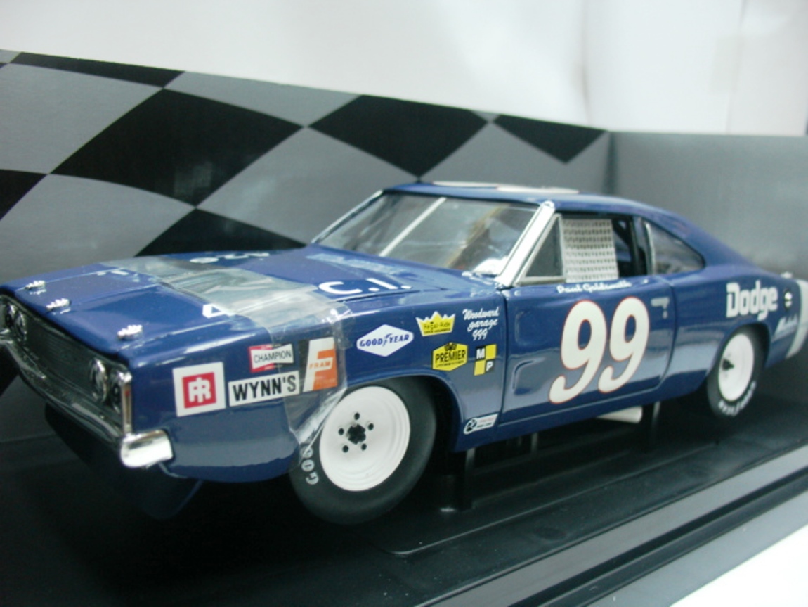 dodge-charger-500-blue009.jpg